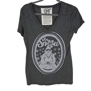 541 Threads Pray for Snow Buddha Graphic V-Neck Tee Charcoal Grey Medium